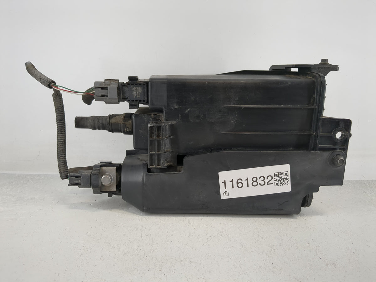 2017 Nissan Pathfinder Fuel Vapor Charcoal Canister 1161832 - Oemusedautoparts1.com