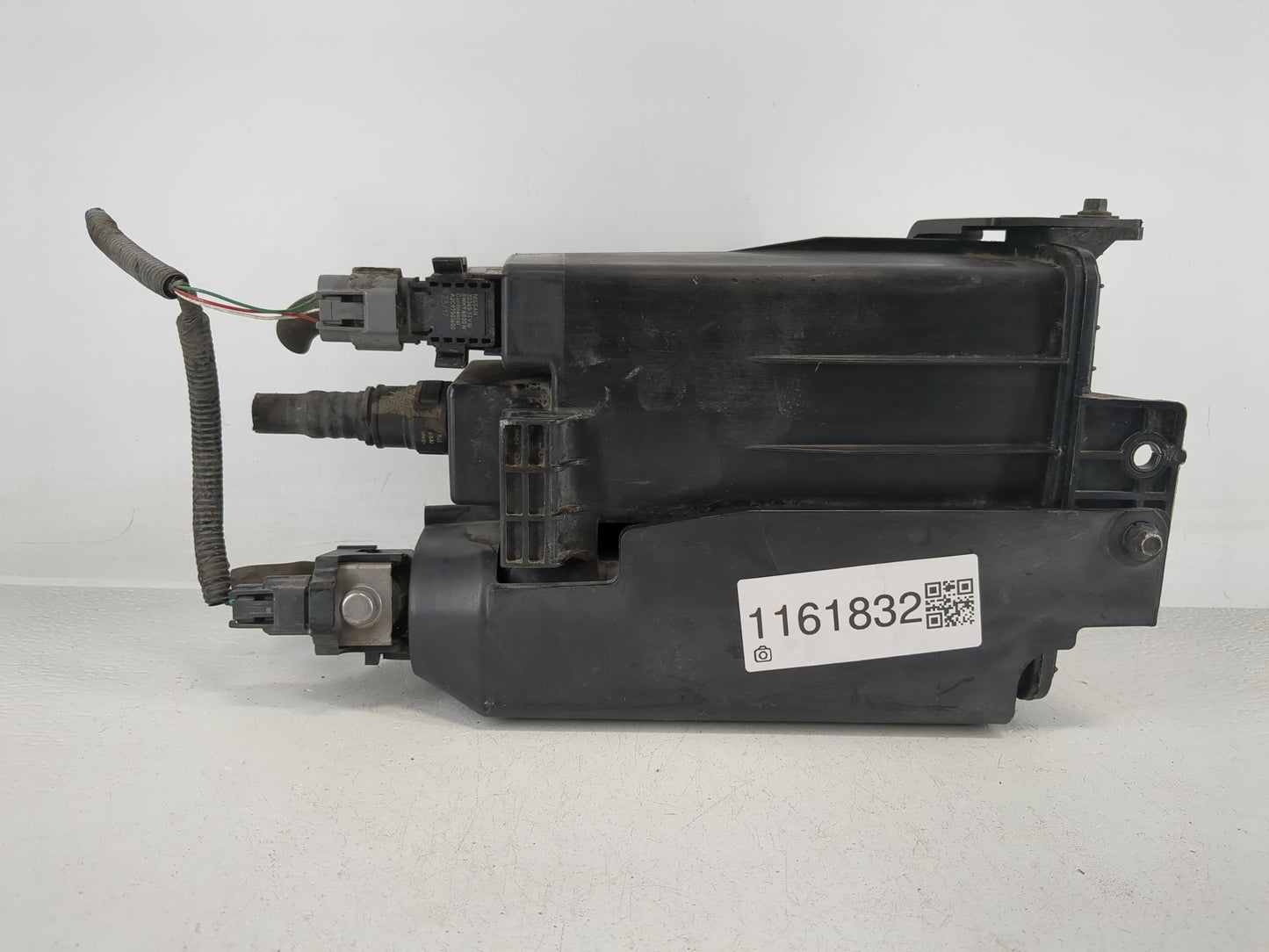 2017 Nissan Pathfinder Fuel Vapor Charcoal Canister - Oemusedautoparts1.com