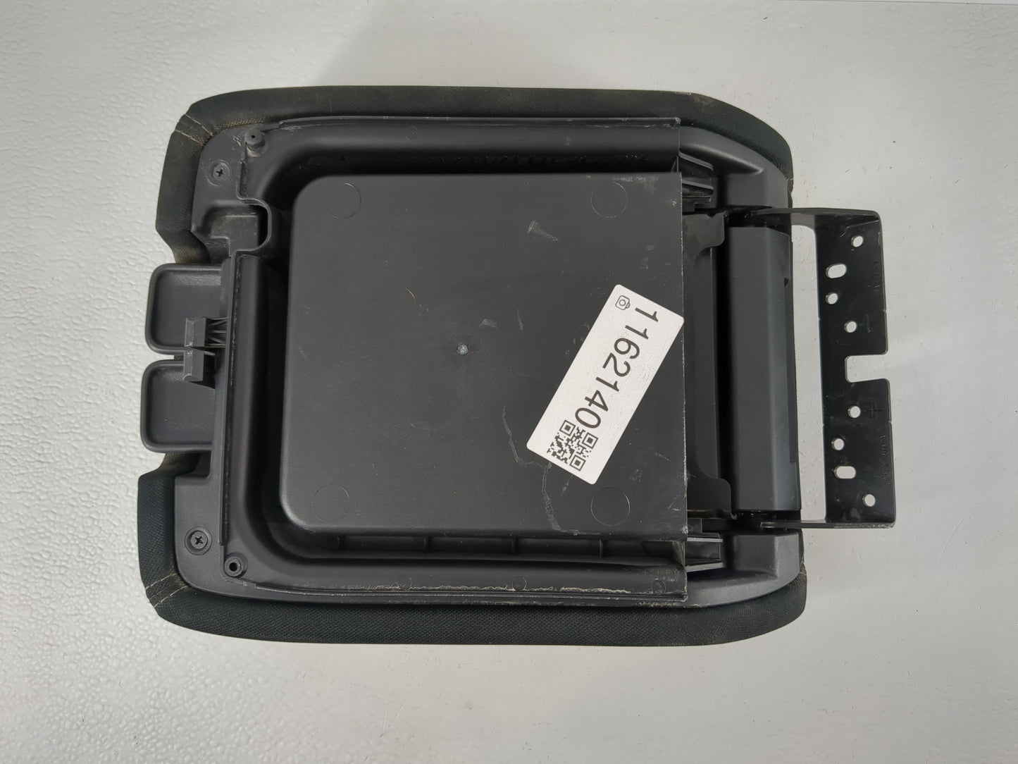 2017 Nissan Pathfinder Center Console Armrest Cover Lid P/N:96920 9PJ1A KGP2 Fits OEM Used Auto Parts - Oemusedautoparts1.co