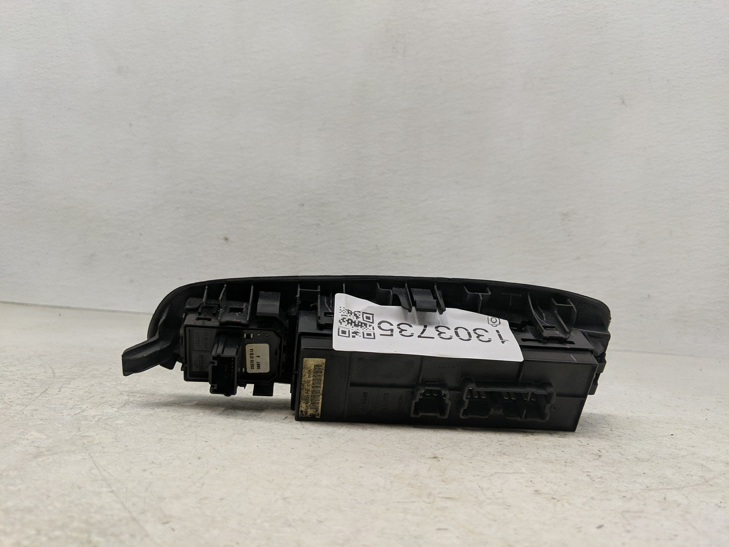 2013-2020 Nissan Pathfinder Master Power Window Switch Replacement Driver Side Left P/N:25570 3TB1A Fits OEM Used Auto Parts