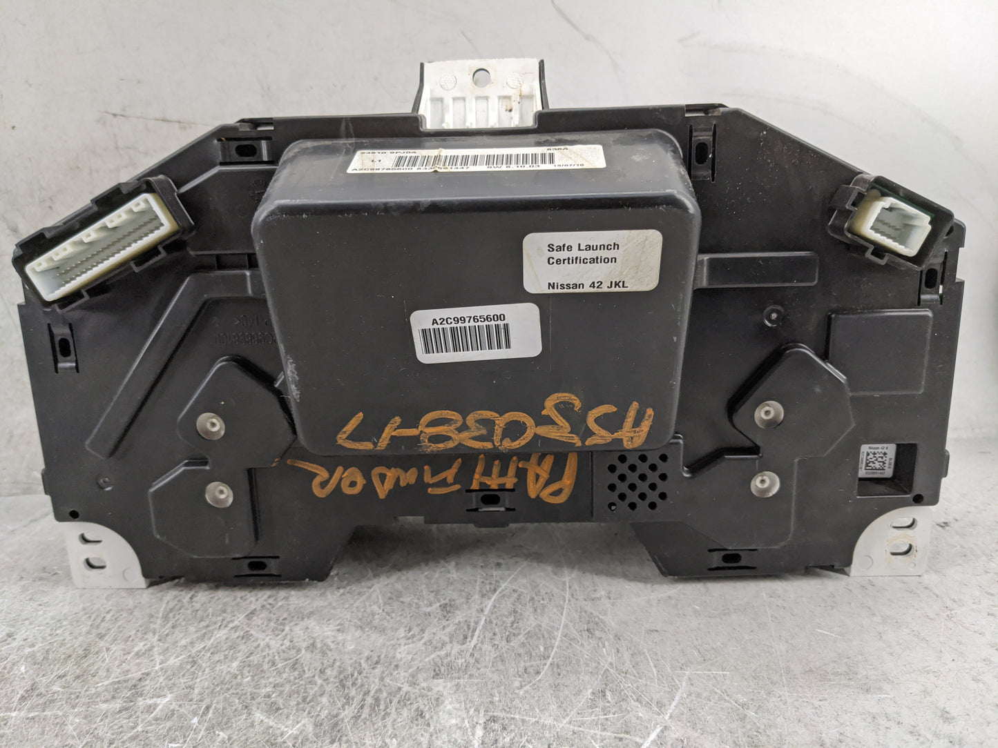 2017 Nissan Pathfinder Instrument Cluster Speedometer Gauges P/N:24810 9PJ0A A2C99765600, 8330691447 Miles:98K Fits OEM Used