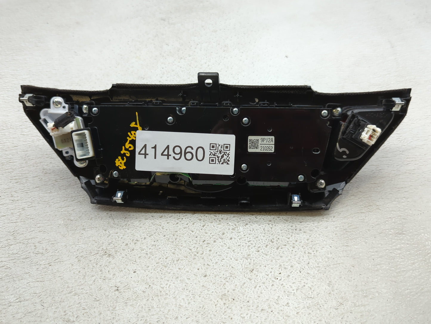 2017-2017 Nissan Pathfinder Radio Control Panel - Oemusedautoparts1.com
