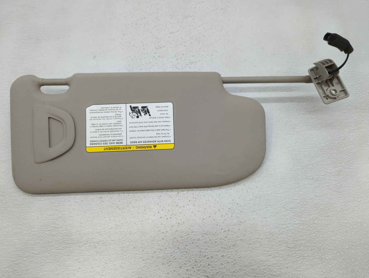 2017-2018 Nissan Qashqai Sun Visor Shade Replacement Driver Left Mirror Fits Fits 2017 2018 OEM Used Auto Parts - Oemusedaut