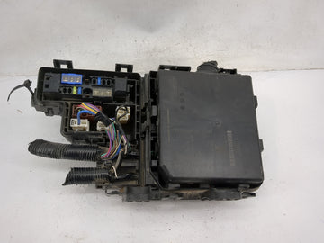 2017-2020 Nissan Rogue Fusebox Fuse Box Panel Relay Module Fits Fits 2017 2018 2019 2020 OEM Used Auto Parts