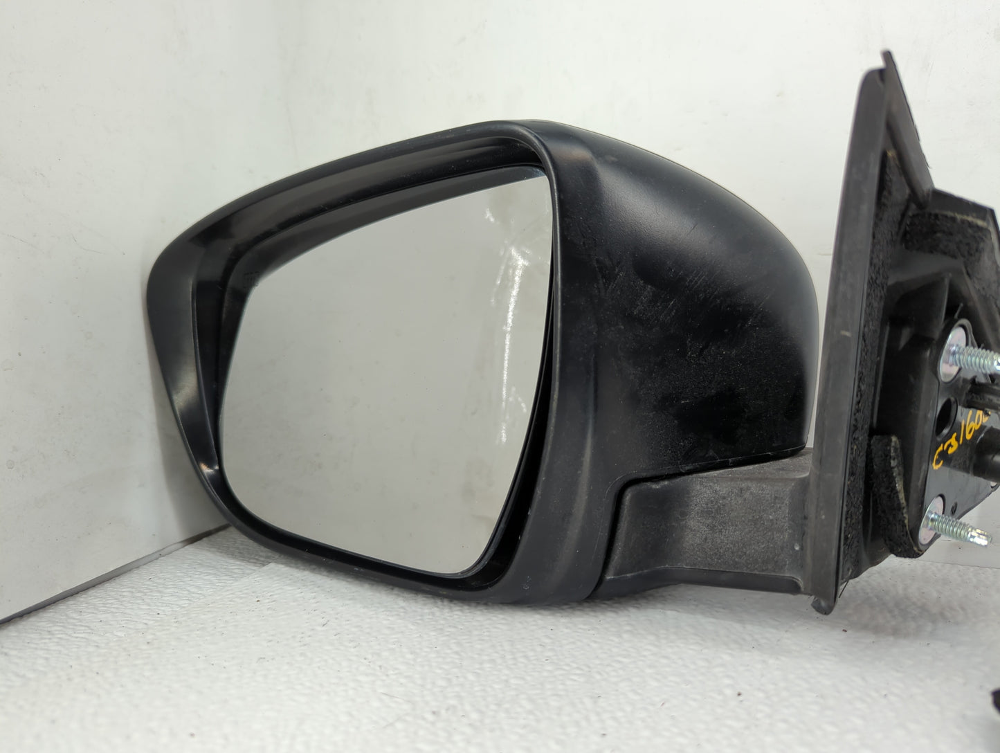 2017-2020 Nissan Rogue Driver Side View Mirror - Left Door Mirror OEM Used - Oemusedautoparts1.com
