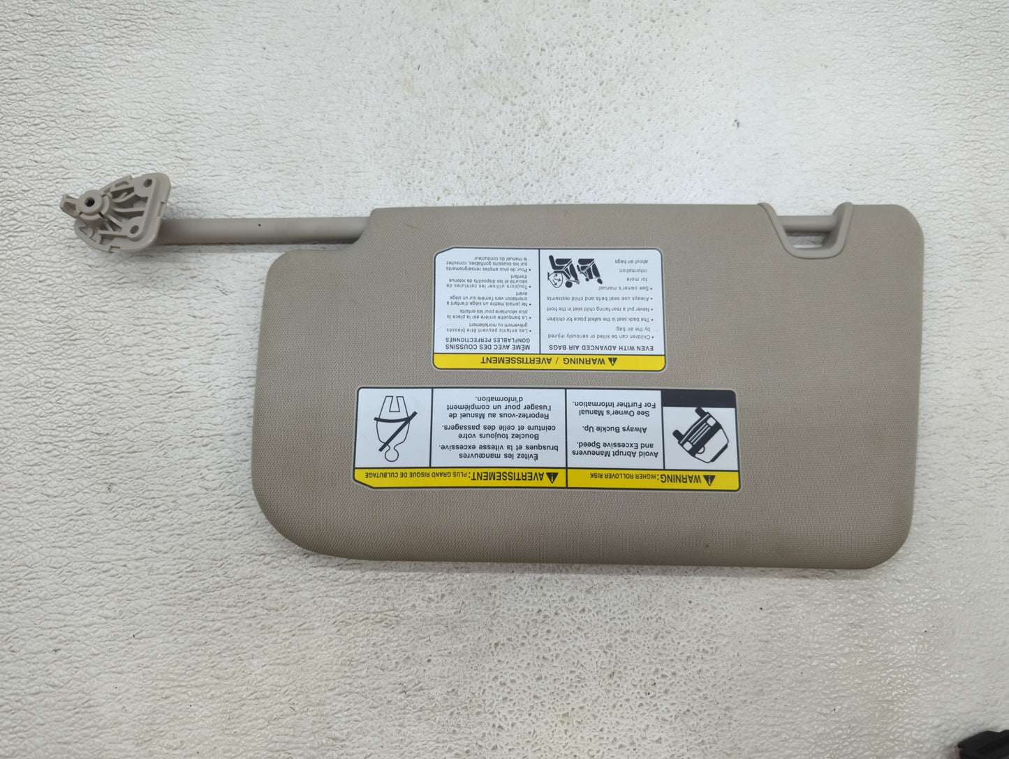 2017 Nissan Rogue Sun Visor Shade Replacement Passenger Right Mirror Fits OEM Used Auto Parts - Oemusedautoparts1.com