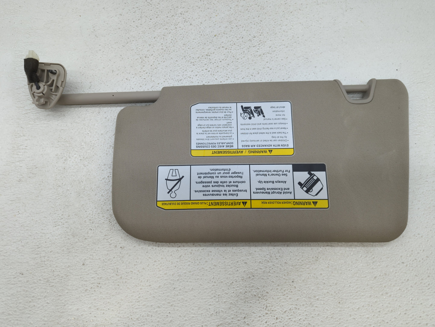 2014-2017 Nissan Rogue Sun Visor Shade Replacement Passenger Right Mirror Fits Fits 2014 2015 2016 2017 OEM Used Auto Parts