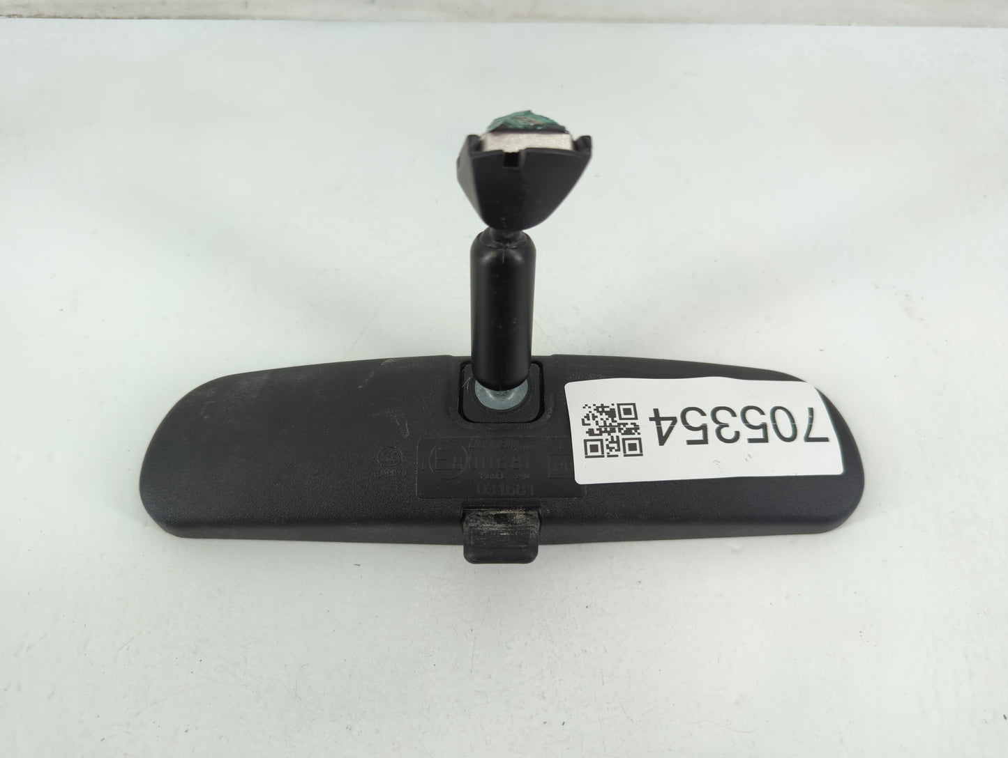 2014-2022 Nissan Rogue Interior Rear View Mirror Replacement OEM P/N:E8011681 Fits OEM Used Auto Parts - Oemusedautoparts1.c
