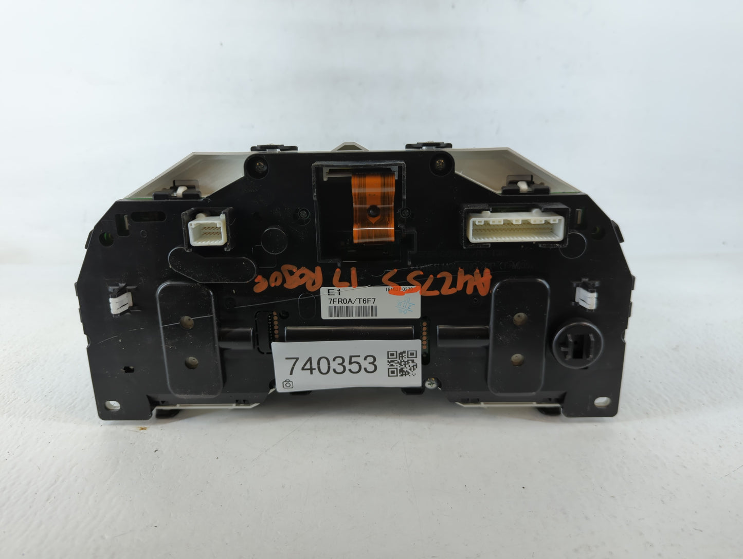 2017 Nissan Rogue Instrument Cluster Speedometer Gauges P/N:7FR0A/T6F7 Fits OEM Used Auto Parts - Oemusedautoparts1.com