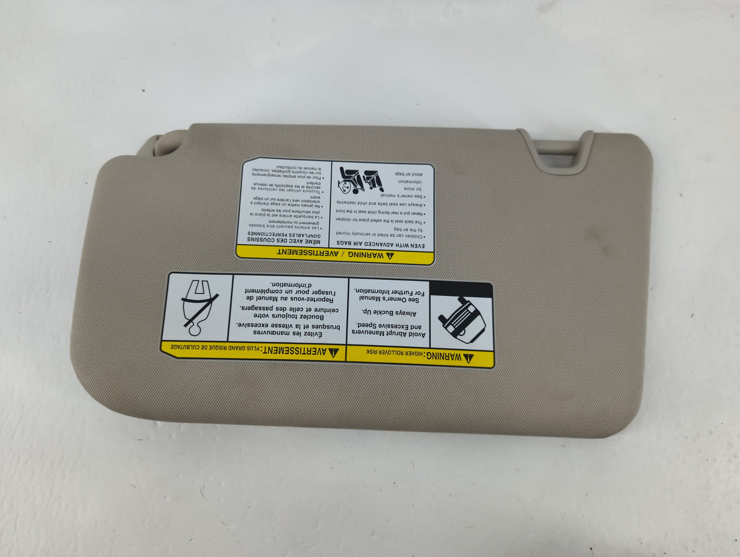 2014-2017 Nissan Rogue Sun Visor Shade Replacement Passenger Right Mirror Fits Fits 2014 2015 2016 2017 OEM Used Auto Parts