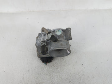 2017-2018 Nissan Rogue Sport Throttle Body P/N:4BA60-01 E Fits Fits 2017 2018 OEM Used Auto Parts