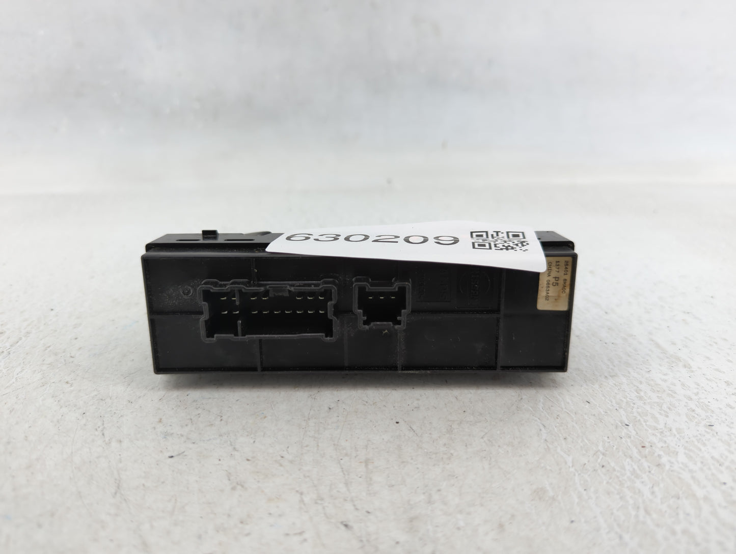 2017-2020 Nissan Rogue Sport Master Power Window Switch Replacement Driver Side Left P/N:25401 6MA0C Fits OEM Used Auto Part