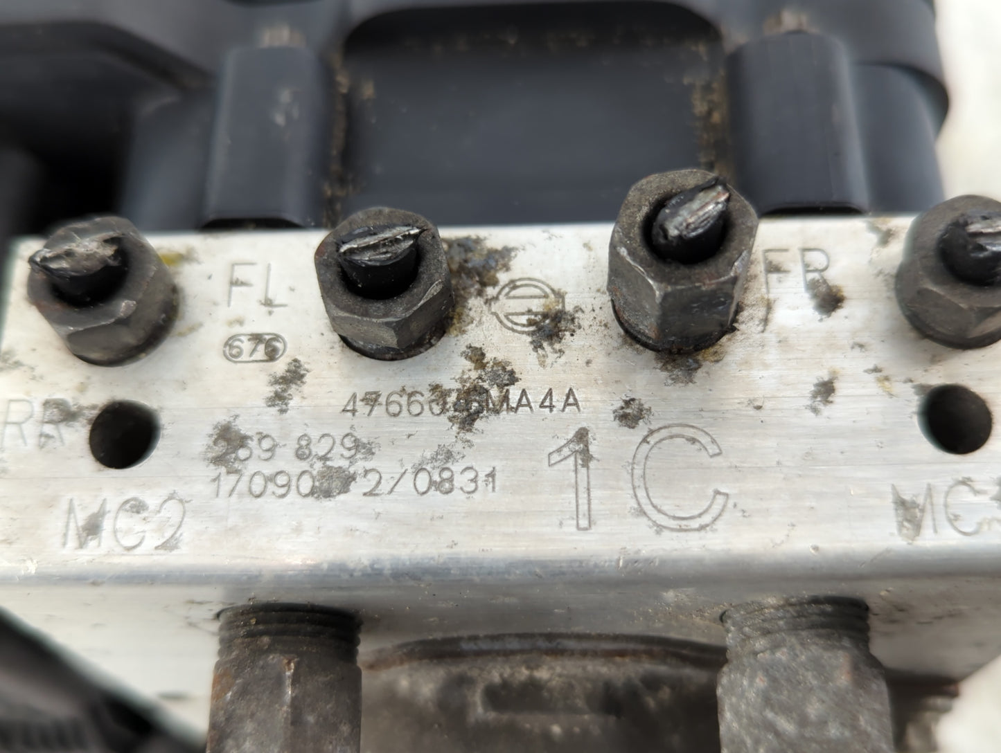 2017 Nissan Rogue Sport ABS Pump Control Module Replacement P/N:47660 6MA4A Fits OEM Used Auto Parts - Oemusedautoparts1.com