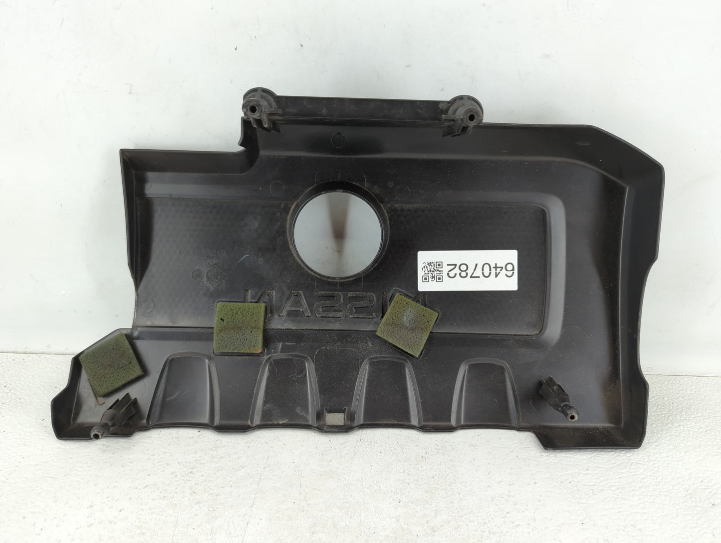 2017 Nissan Sentra Engine Cover - Oemusedautoparts1.com