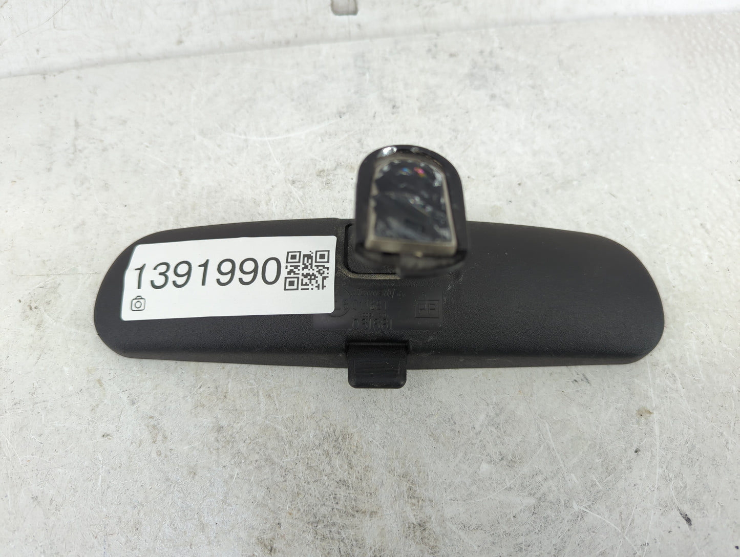 2007-2022 Nissan Versa Interior Rear View Mirror Replacement OEM P/N:031681 Fits OEM Used Auto Parts - Oemusedautoparts1.com