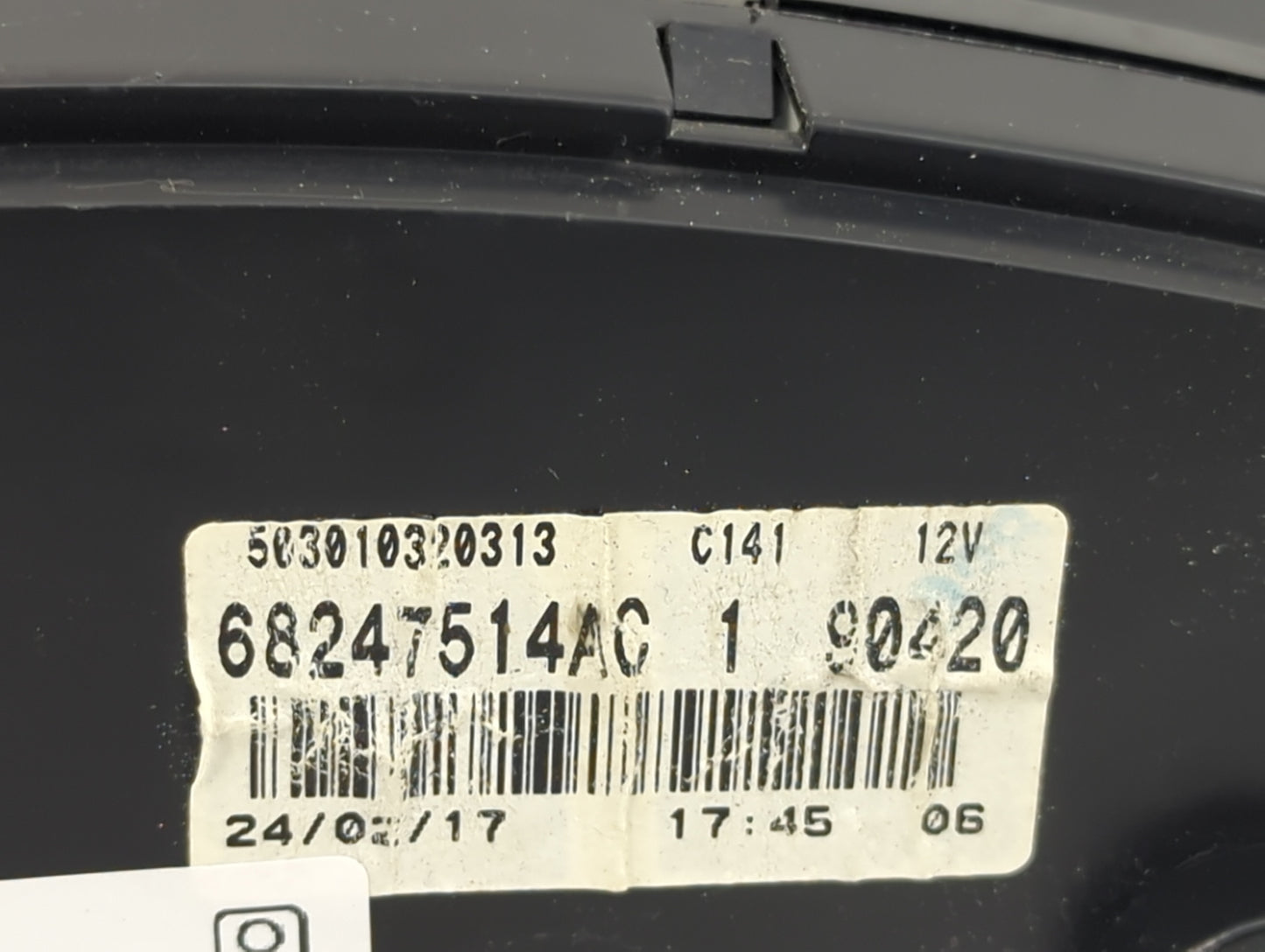 2017 Promaster Promaster Instrument Cluster Speedometer Gauges P/N:68247514AC Fits Fits 2014 2015 2016 2018 2019 2020 OEM Us