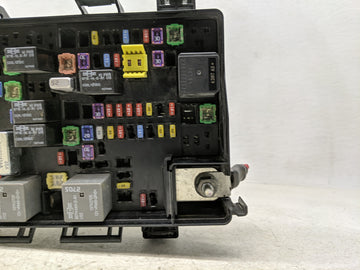 Ram 1500 Fusebox Fuse Box Relay Module Tipm P68322371ab