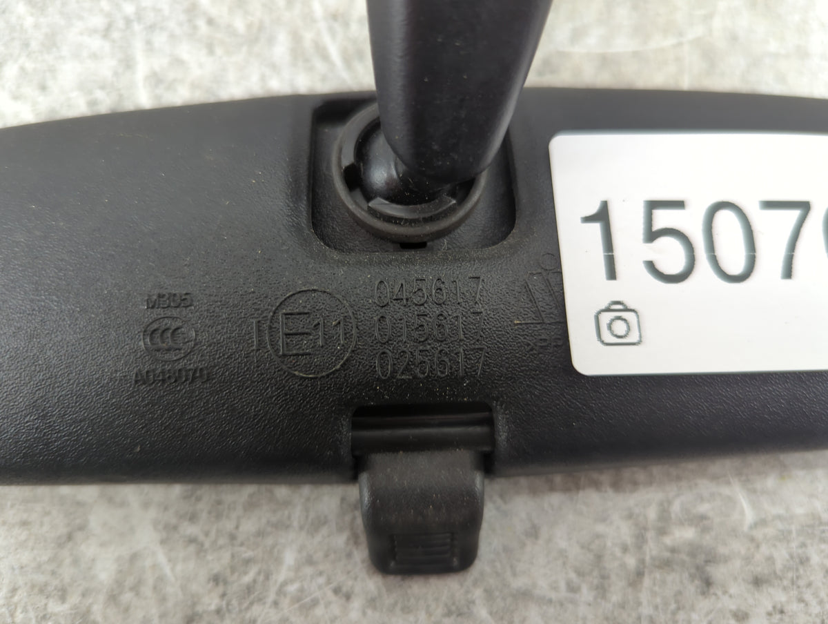 2013-2022 Ram 1500 Interior Rear View Mirror Replacement OEM P/N:E11 045617 E11 015617 Fits OEM Used Auto Parts - Oemusedaut