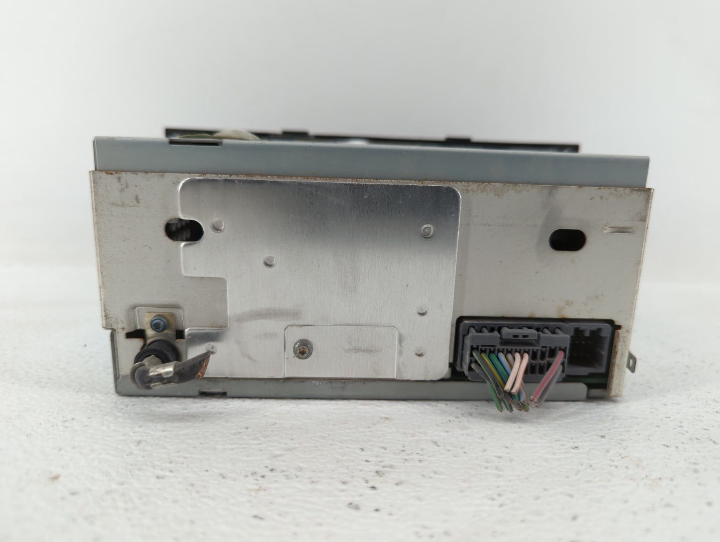 2017 Saturn Vue Radio AM FM Cd Player Receiver Replacement P/N:P05064173AE Fits OEM Used Auto Parts - Oemusedautoparts1.com