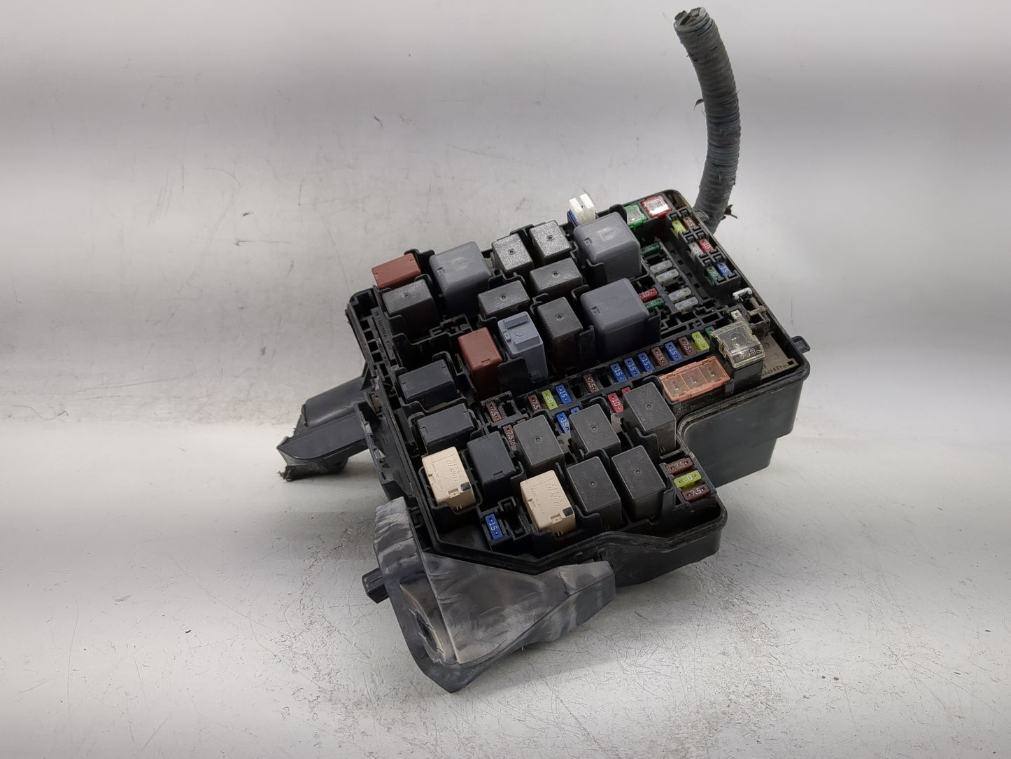 2017 Subaru Brz Fusebox Fuse Box Panel Relay Module Fits OEM Used Auto Parts - Oemusedautoparts1.com