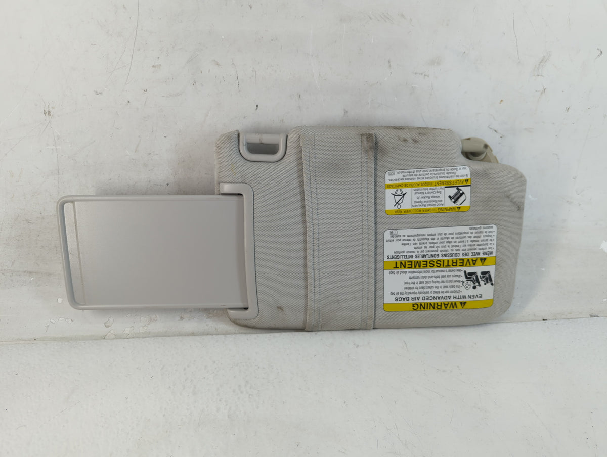 2017 Subaru Forester Sun Visor Shade Replacement Passenger Right Mirror Fits OEM Used Auto Parts - Oemusedautoparts1.com