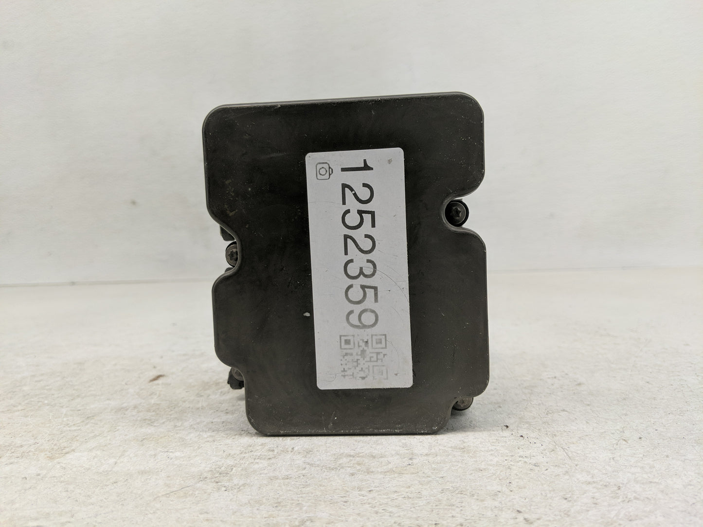 2017 Subaru Forester ABS Pump Control Module Replacement P/N:27536SG250 Fits OEM Used Auto Parts - Oemusedautoparts1.com