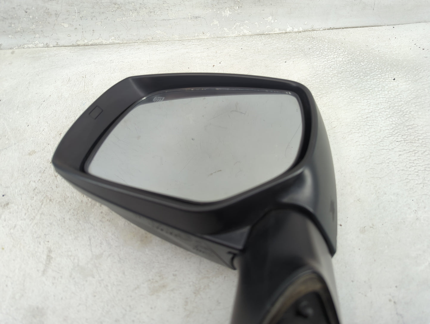 2017 Subaru Forester Driver Side View Mirror - Left Door Mirror OEM Used - Oemusedautoparts1.com