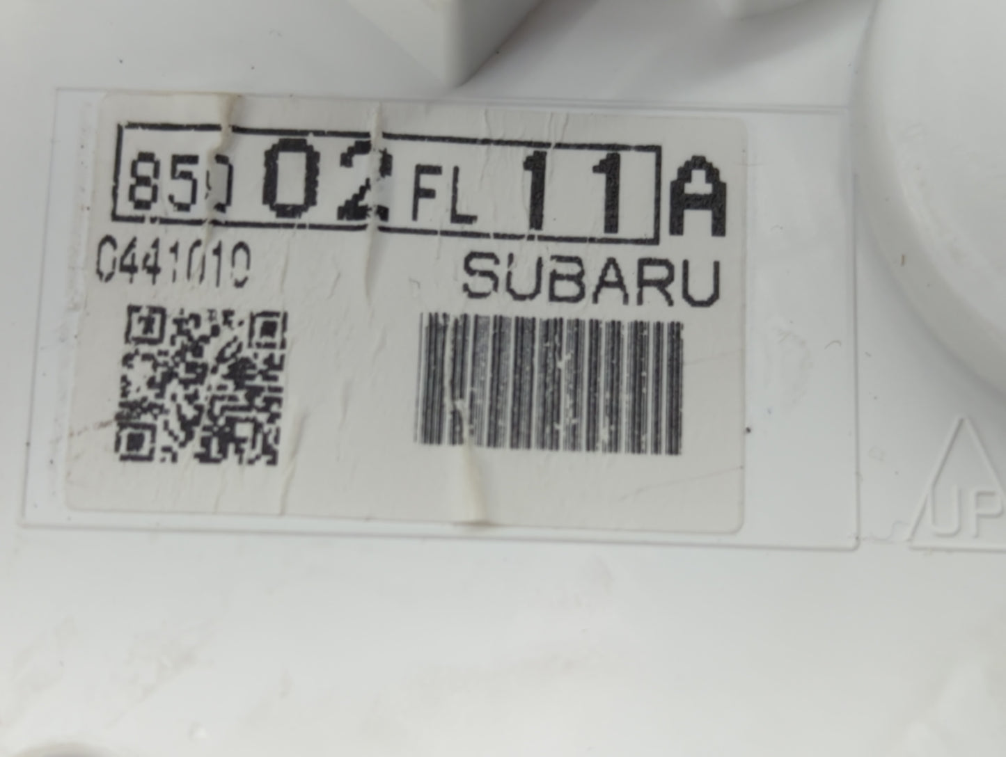 2017-2019 Subaru Impreza Instrument Cluster Speedometer Gauges P/N:85002FL11A Fits Fits 2017 2018 2019 OEM Used Auto Parts -