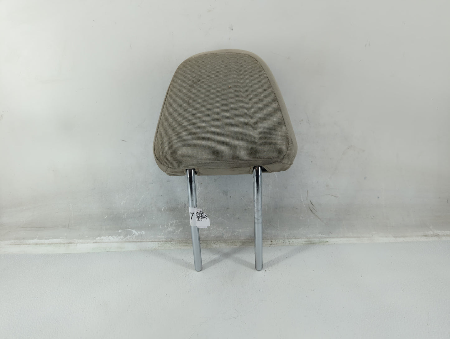2017 Subaru Impreza Headrest Head Rest Rear Seat Fits OEM Used Auto Parts - Oemusedautoparts1.com