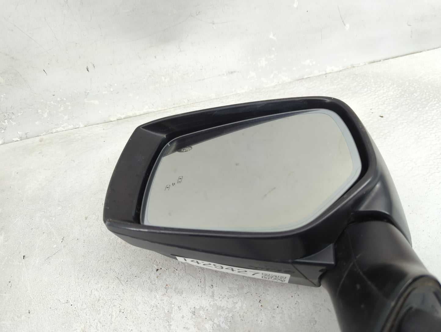 2015-2017 Subaru Legacy Driver Side View Mirror - Left Door Mirror OEM Used - Oemusedautoparts1.com