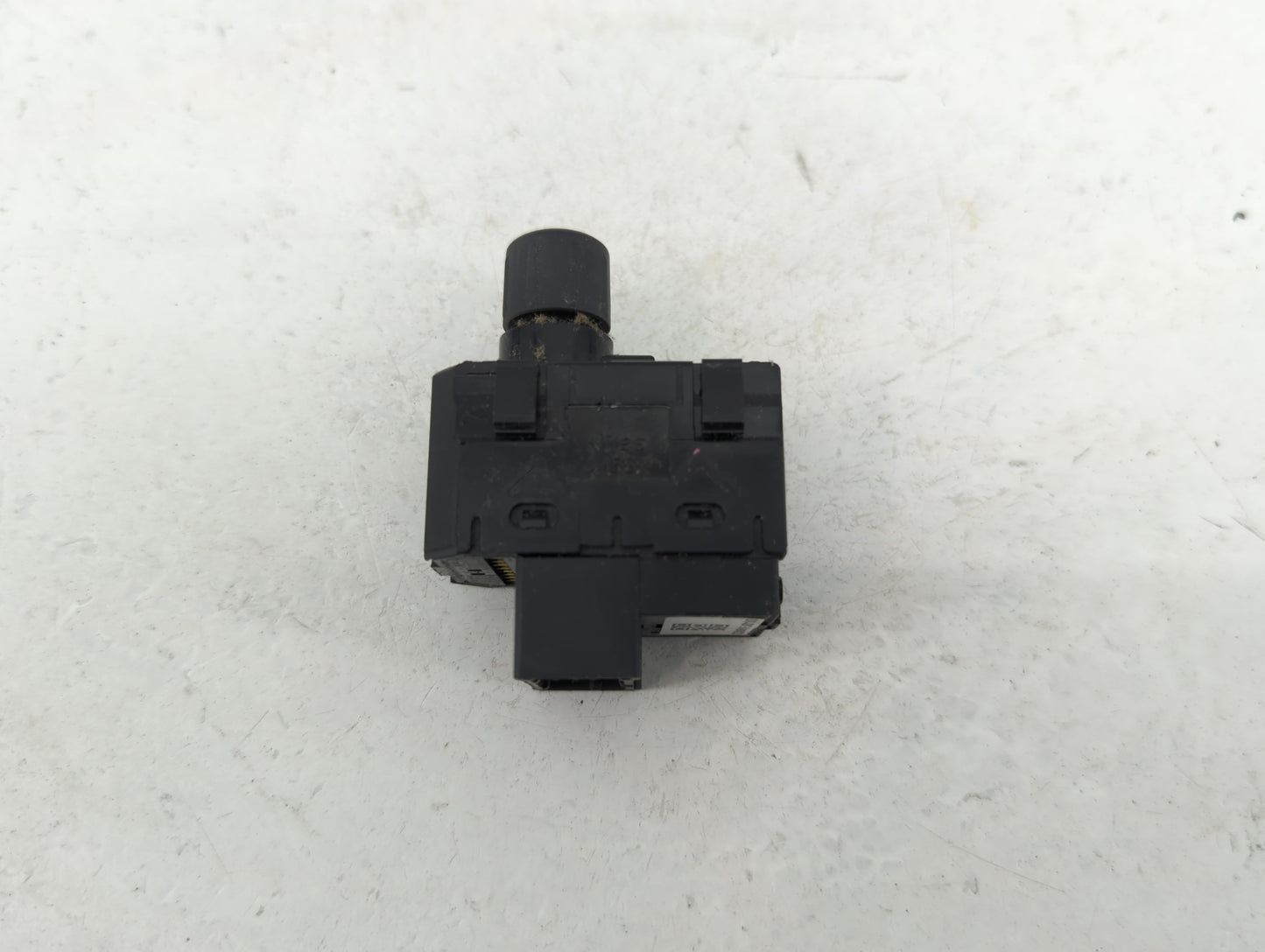 2013-2015 Subaru Xv Master Power Window Switch Replacement Driver Side Left P/N:83061FJ010 Fits OEM Used Auto Parts - Oemuse