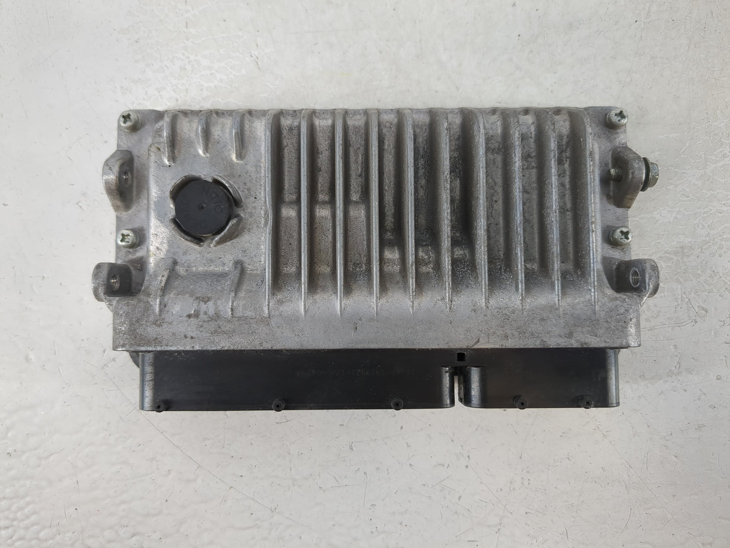 2016-2017 Toyota Camry PCM Engine Control Computer ECU ECM PCU OEM P/N:89661-06T22 89661-06T21 Fits Fits 2016 2017 OEM Used