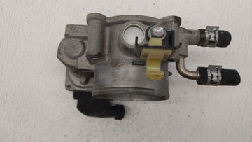 2010-2017 Toyota Camry Throttle Body P/N:22030-0V010 22030-36010 Fits Fits 2009 2010 2011 2012 2013 2014 2015 2016 2017 2018 OEM Used Auto Parts