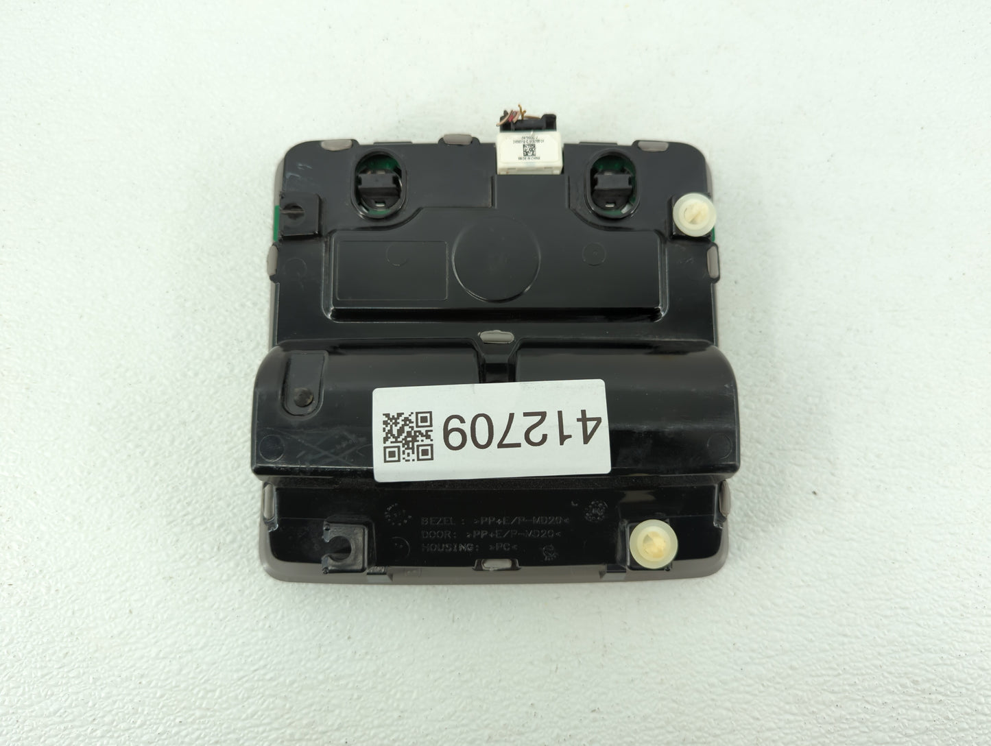 2017 Toyota Camry Overhead Roof Console - Oemusedautoparts1.com