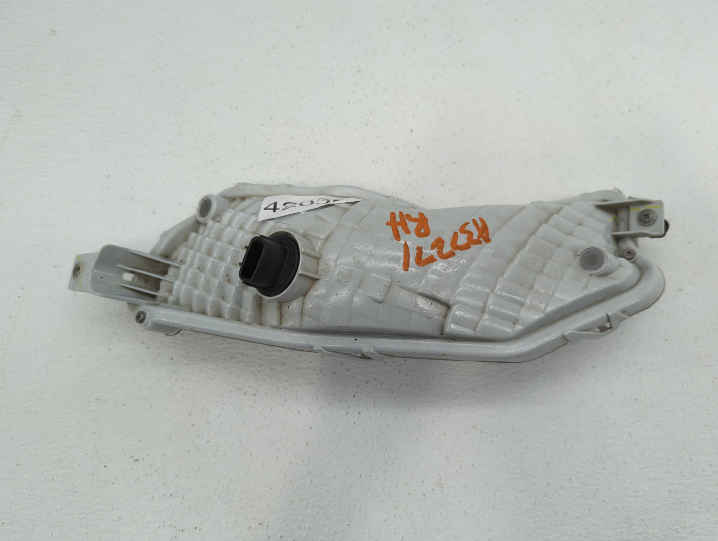 2015-2017 Toyota Camry Driver Left Oem Fog Light Lamp - Oemusedautoparts1.com