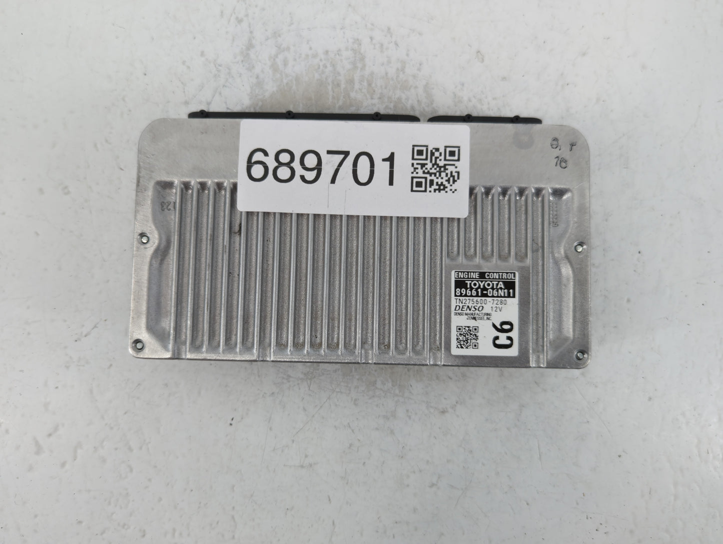 2016-2017 Toyota Camry PCM Engine Control Computer ECU ECM PCU OEM P/N:275600-7280 89661-06N11 Fits Fits 2016 2017 OEM Used
