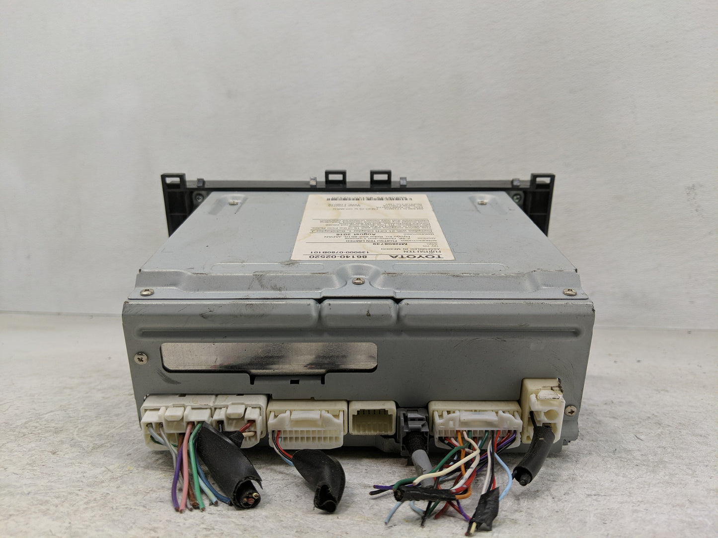 2017-2019 Toyota Corolla Radio AM FM Cd Player Receiver Replacement P/N:86140-02520 Fits Fits 2017 2018 2019 OEM Used Auto P