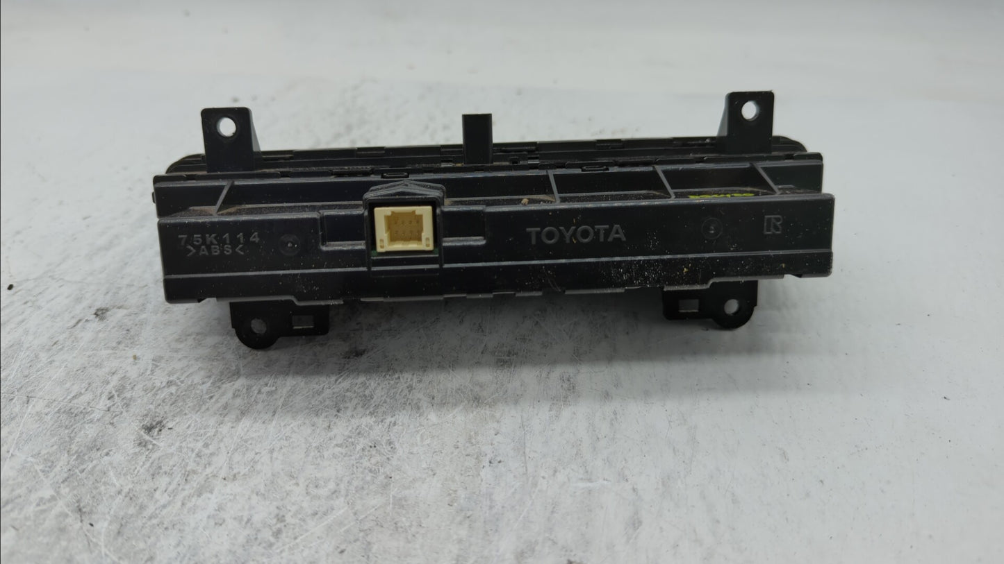 2017-2019 Toyota Corolla Climate Control Module Temperature AC/Heater Replacement P/N:55900-02A30 55468-02060 Fits OEM Used