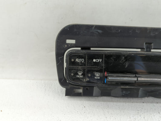 2017-2019 Toyota Corolla Climate Control Module Temperature AC/Heater Replacement P/N:55468-02060 75K114 Fits Fits 2017 2018 2019 OEM Used Auto Parts