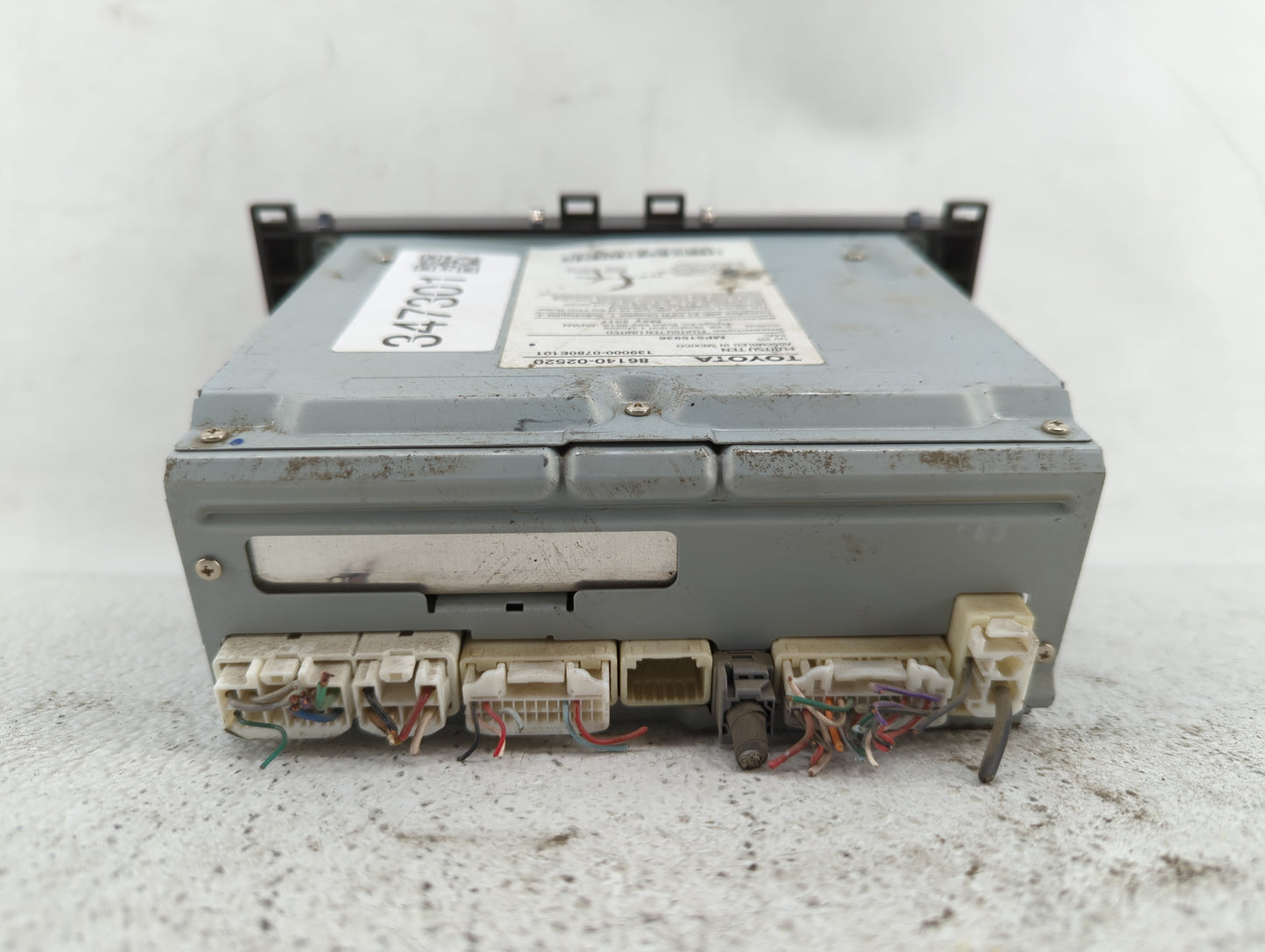 2017-2018 Toyota Corolla Am Fm Cd Player Radio Receiver - Oemusedautoparts1.com