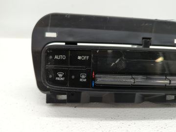 2017-2019 Toyota Corolla Climate Control Module Temperature AC/Heater Replacement P/N:06964 55900-02A30 Fits Fits 2017 2018 2019 OEM Used Auto Parts