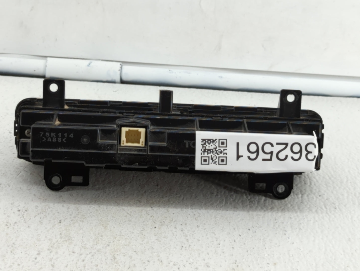 2017-2019 Toyota Corolla Climate Control Module Temperature AC/Heater Replacement P/N:06964 55900-02A30 Fits Fits 2017 2018