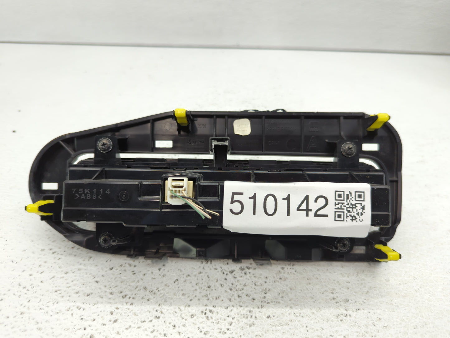 2017-2019 Toyota Corolla Climate Control Module Temperature AC/Heater Replacement P/N:75K114 Fits Fits 2017 2018 2019 OEM Us