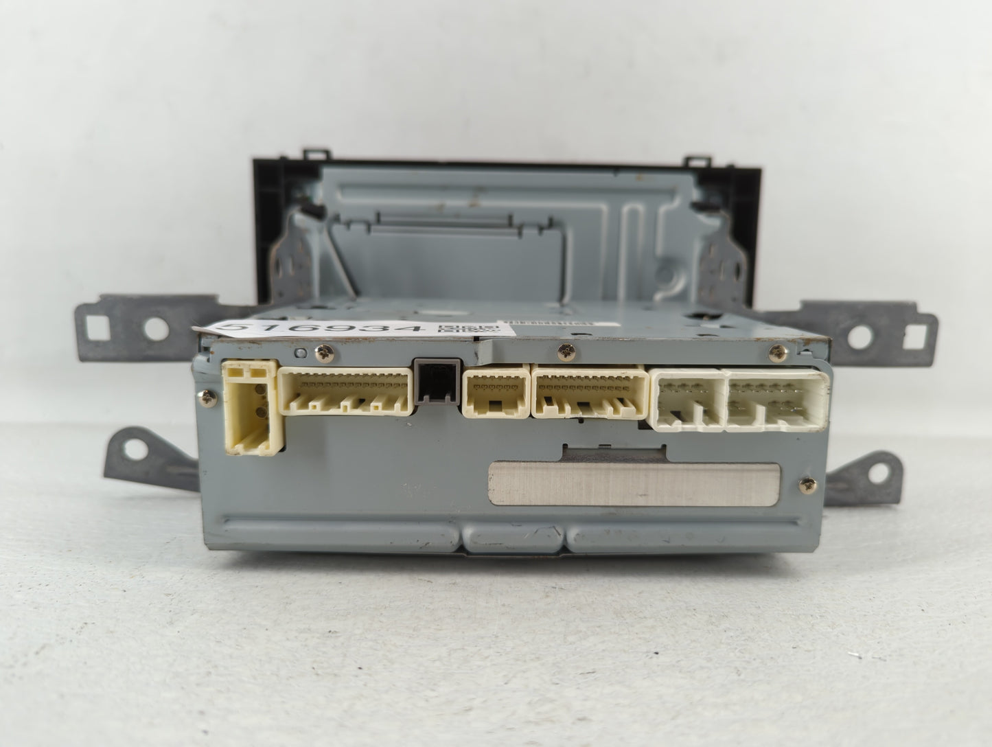 2017-2019 Toyota Corolla Am Fm Cd Player Radio Receiver - Oemusedautoparts1.com