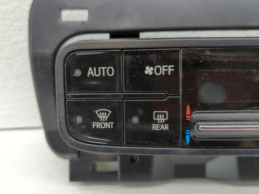 2017-2019 Toyota Corolla Climate Control Module Temperature AC/Heater Replacement P/N:55468-02060 Fits Fits 2017 2018 2019 OEM Used Auto Parts