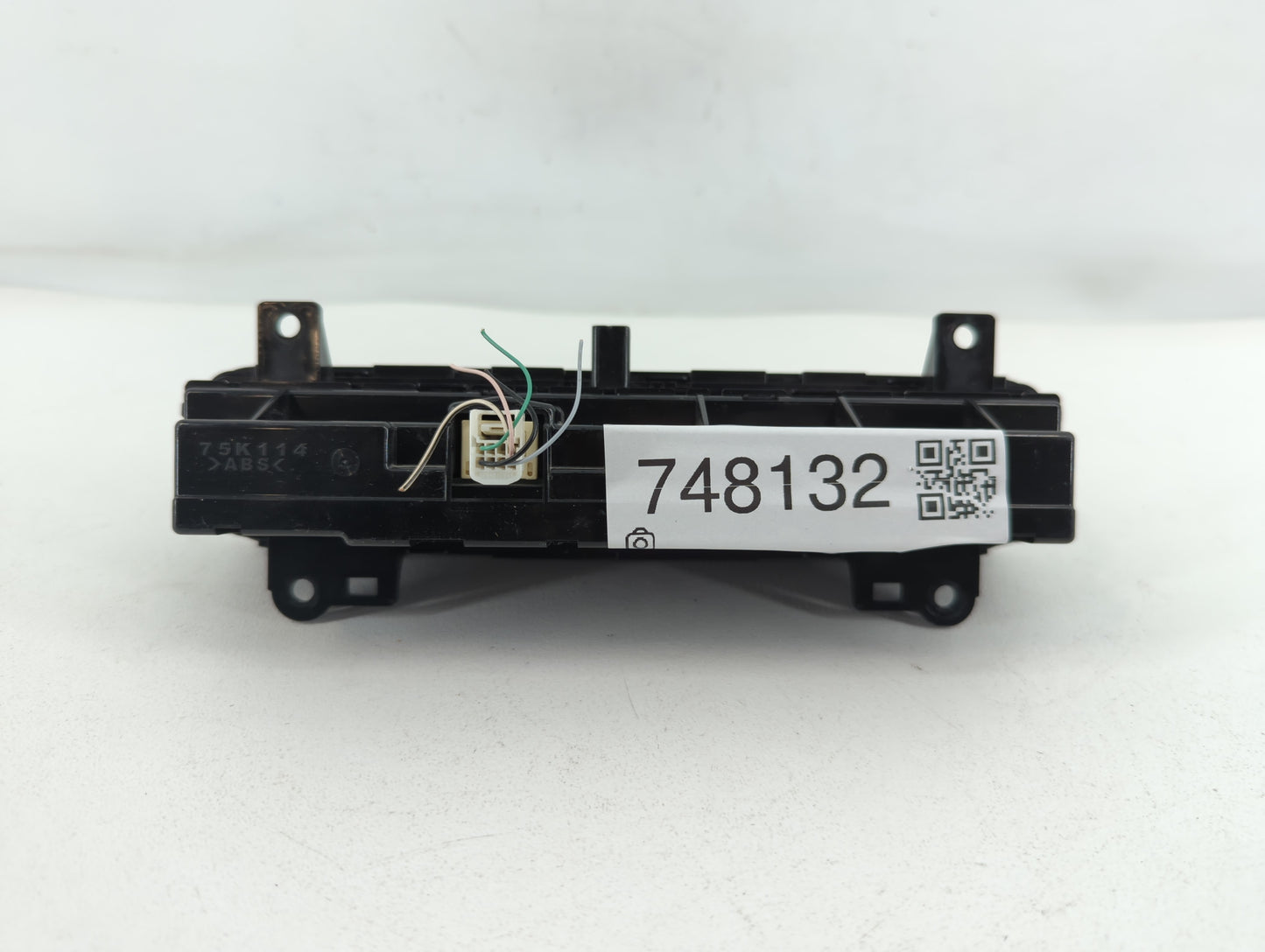 2017 Toyota Corolla Climate Control Module Temperature AC/Heater Replacement P/N:55900-02A30 114-2072 M Fits OEM Used Auto P