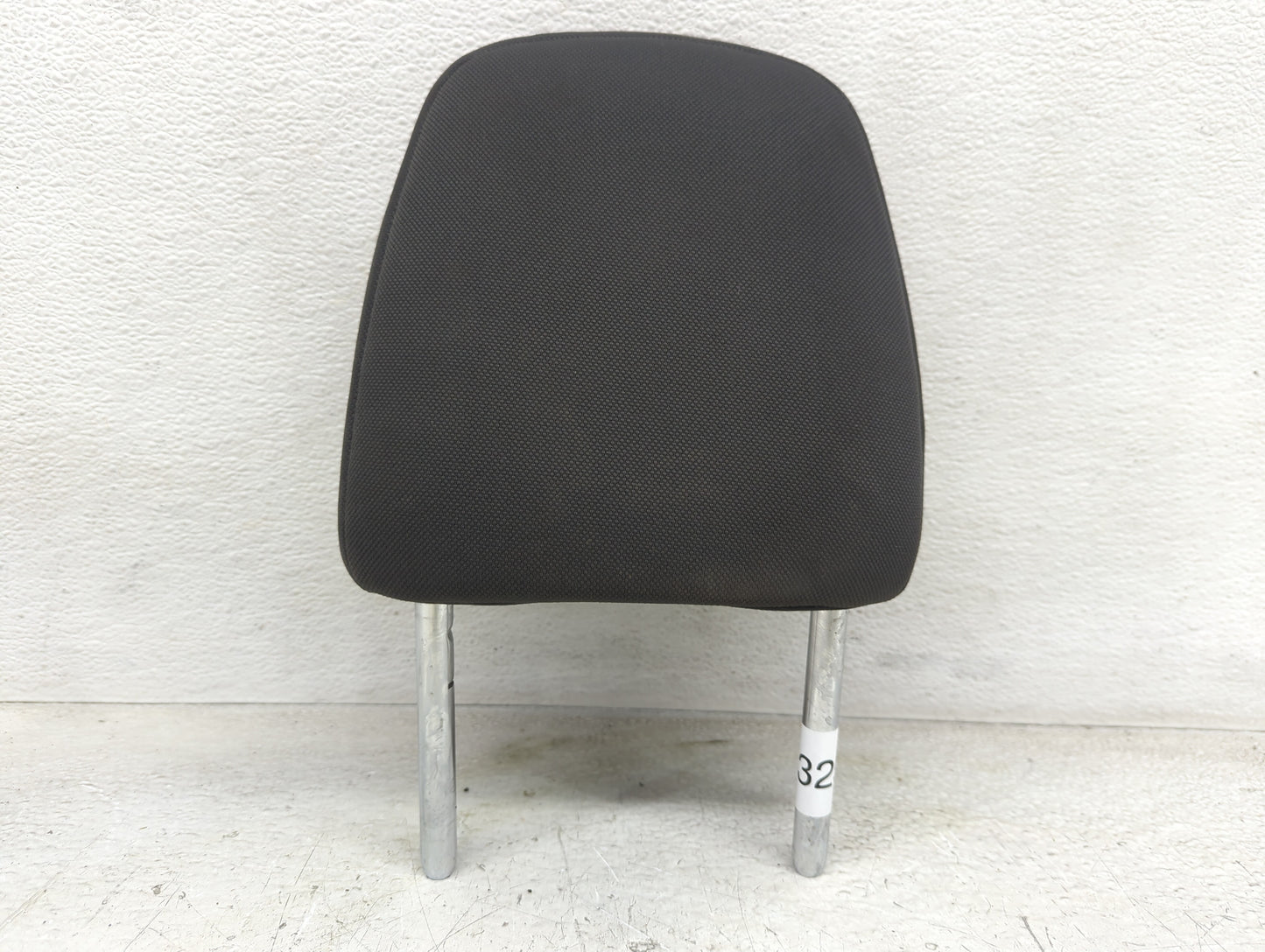 2017 Toyota Highlander Headrest Head Rest Front Driver Passenger Seat - Oemusedautoparts1.com
