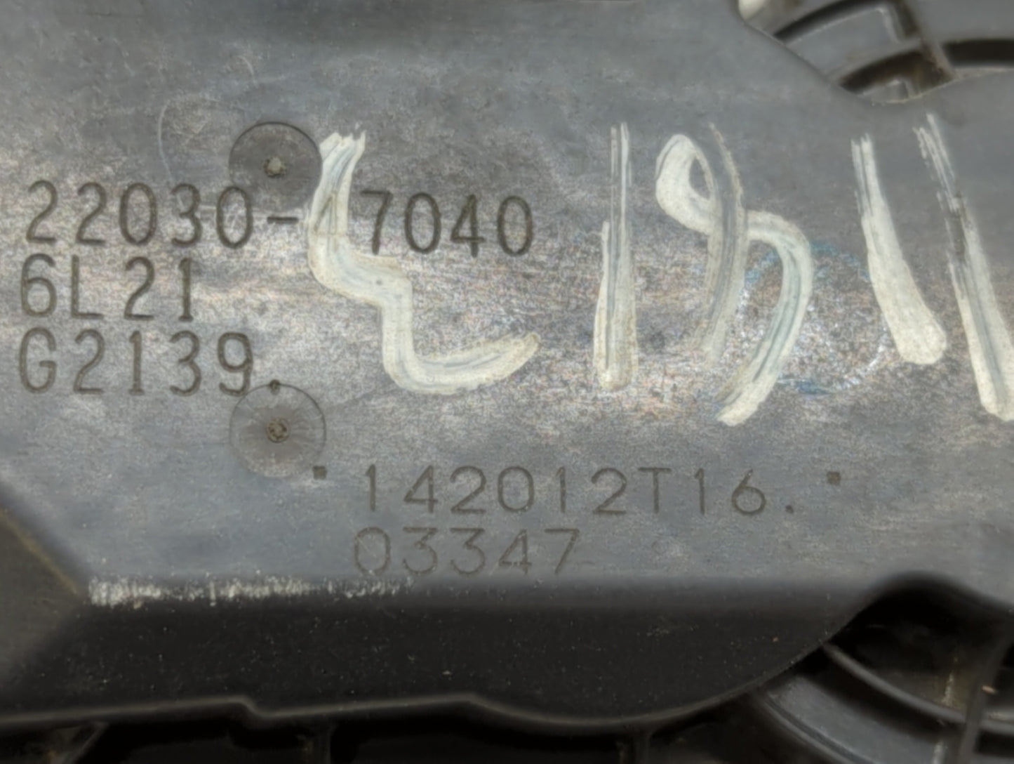 2012-2018 Toyota Prius C Throttle Body P/N:22030-47040 Fits Fits 2012 2013 2014 2015 2016 2017 2018 OEM Used Auto Parts - Oe