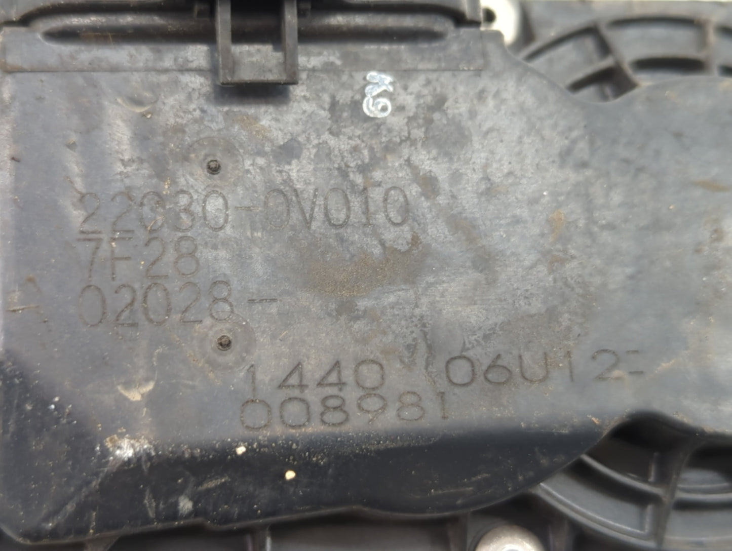 2009-2018 Toyota Rav4 Throttle Body P/N:22030-0V010 Fits Fits 2009 2010 2011 2012 2013 2014 2015 2016 2017 2018 2019 OEM Use
