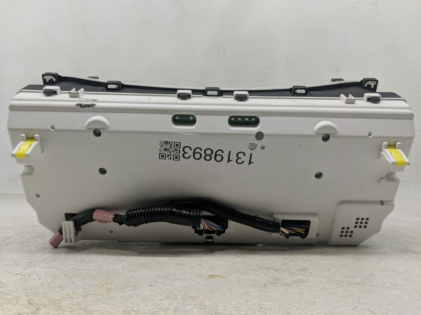 2017 Toyota Sienna Instrument Cluster Speedometer Gauges Fits OEM Used Auto Parts - Oemusedautoparts1.com
